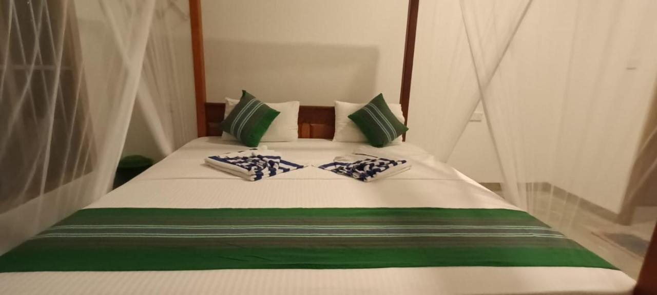 Hriketiya White Villa Dickwella Zewnętrze zdjęcie